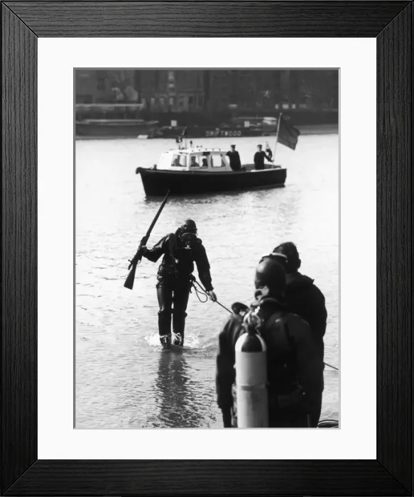 Framed Print : Met Police Thames Division Framed Print : Met Police Thames Division