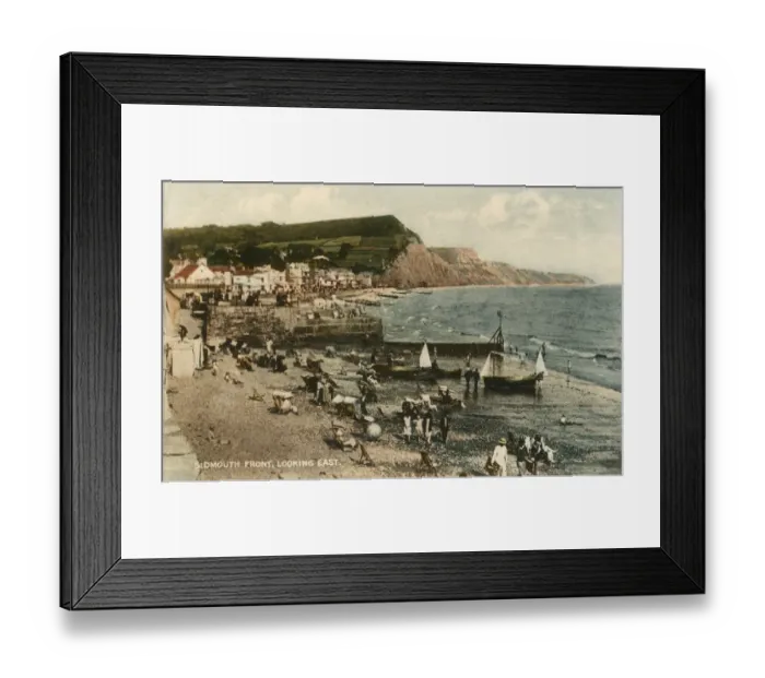 Framed Print : Sidmouth Front - looking East Framed Print : Sidmouth Front - looking East