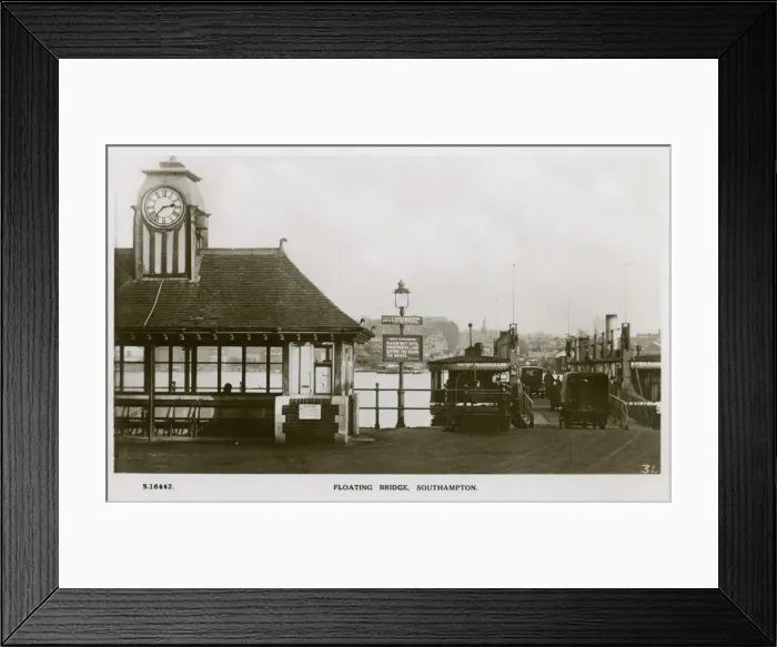 Framed Print : The Floating Bridge, Southampton Framed Print : The Floating Bridge, Southampton
