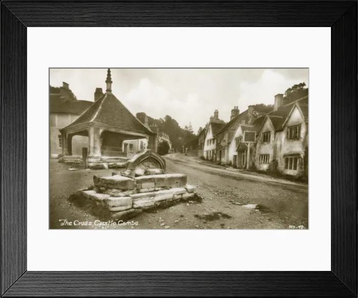 Framed Print : Castle Combe - Market Cross (covered)