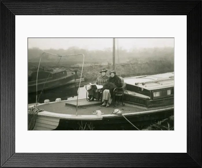 Framed Print : A Holiday in the Broads (1 / 2) Framed Print : A Holiday in the Broads (1 / 2)
