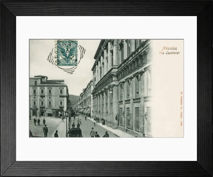 Framed Print : Italy - Messina, Sicily - Street scene