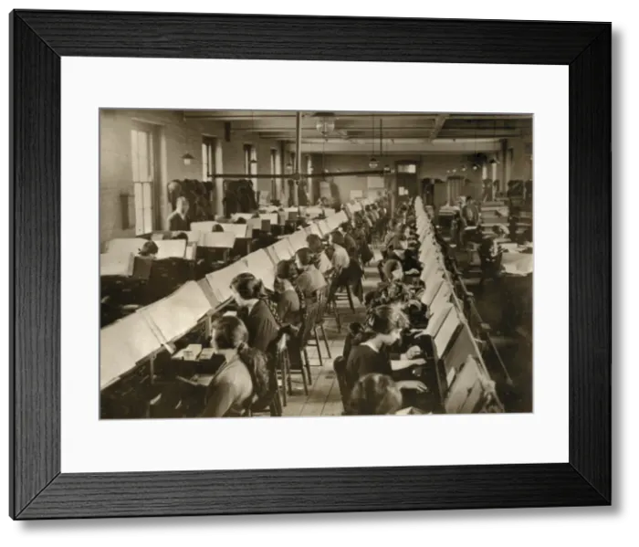 Framed Print : Census tabulation in former Lambeth workhouse Framed Print : Census tabulation in former Lambeth workhouse