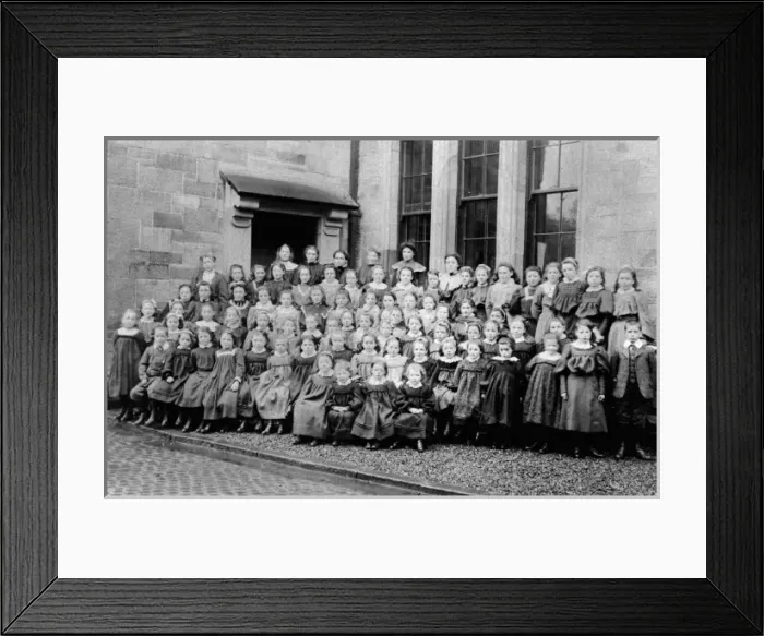 Framed Print : Orphan Homes of Scotland, Bridge of Weir, Renfrewshire Framed Print : Orphan Homes of Scotland, Bridge of Weir, Renfrewshire