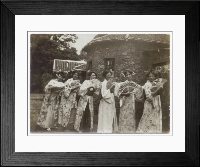 Framed Print : Mikado cast members in kimonos with fans Framed Print : Mikado cast members in kimonos with fans