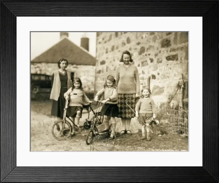 Framed Print : Two mothers and three children, Scotland Framed Print : Two mothers and three children, Scotland