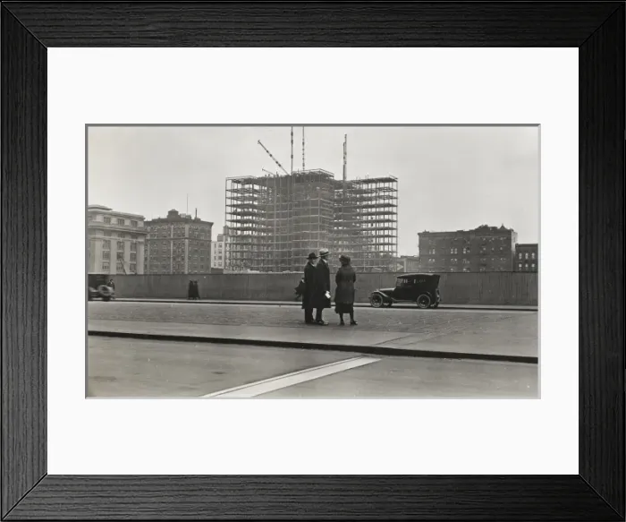 Framed Print : New York, 1920s Framed Print : New York, 1920s