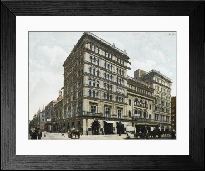 Framed Print : Metropolitan Opera House, New York Framed Print : Metropolitan Opera House, New York
