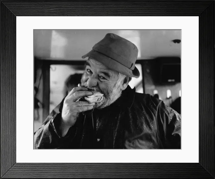 Framed Print : Bargeman eating a sandwich Framed Print : Bargeman eating a sandwich
