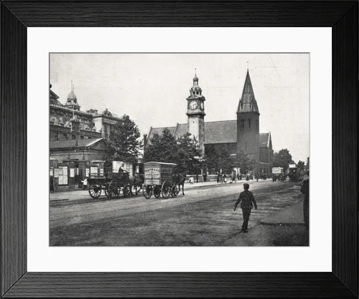 Framed Print : Mile End Road, East End of London Framed Print : Mile End Road, East End of London
