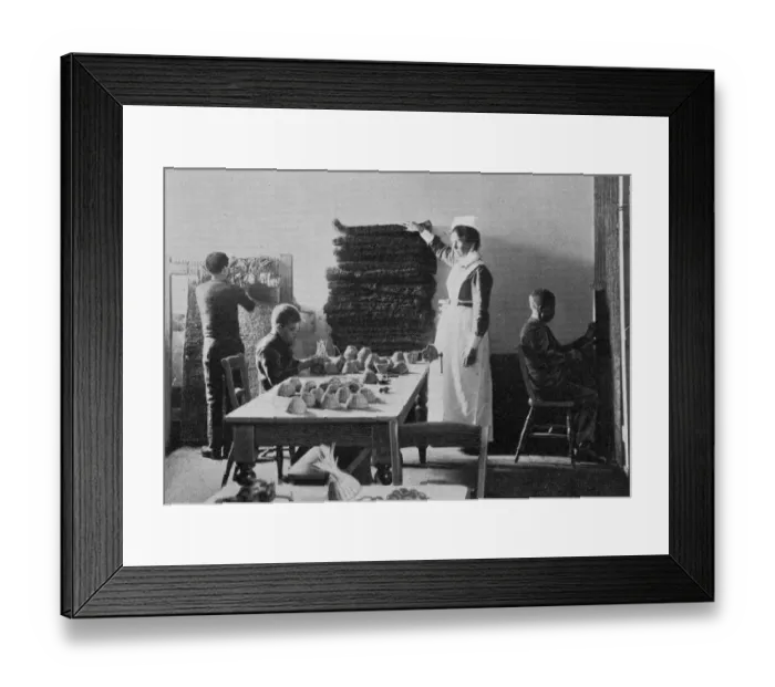 Framed Print : Mat and cone making, NIPRCC East Harling, Norfolk Framed Print : Mat and cone making, NIPRCC East Harling, Norfolk