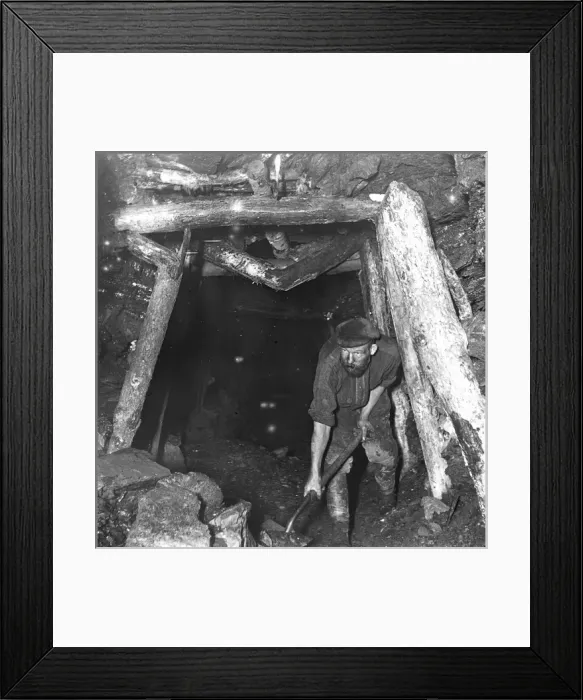 Framed Print : Miner working in Plas y Coed Level, South Wales Framed Print : Miner working in Plas y Coed Level, South Wales