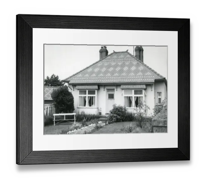 Framed Print : Bungalow with patterned slate roof, North Wales Framed Print : Bungalow with patterned slate roof, North Wales