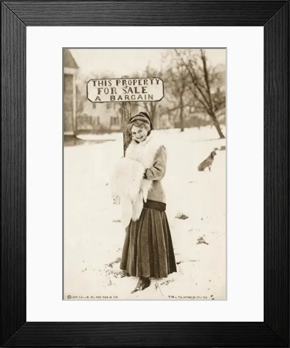 Framed Print : Woman selling house Framed Print : Woman selling house