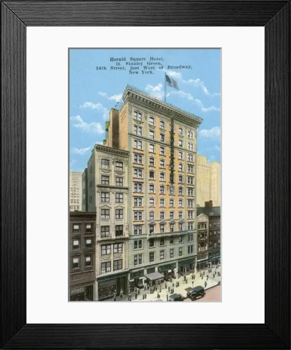 Framed Print : Herald Square, New York Framed Print : Herald Square, New York