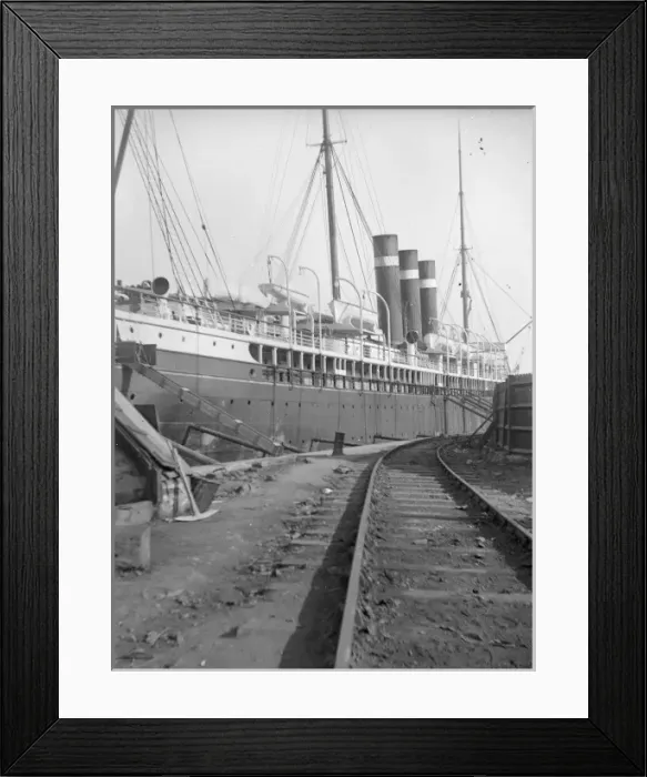 Framed Print : City of Paris ship at Milford Haven Docks, South Wales Framed Print : City of Paris ship at Milford Haven Docks, South Wales