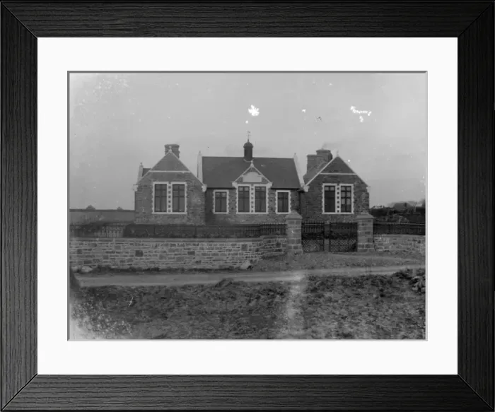 Framed Print : St Davids School, St Davids, Pembrokeshire, South Wales Framed Print : St Davids School, St Davids, Pembrokeshire, South Wales