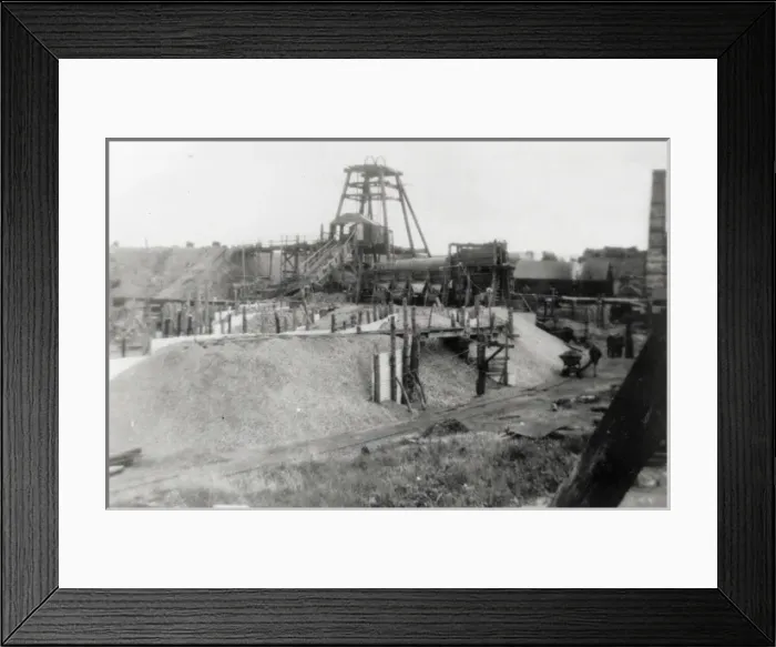 Framed Print : Hook Colliery, Pembrokeshire, South Wales
