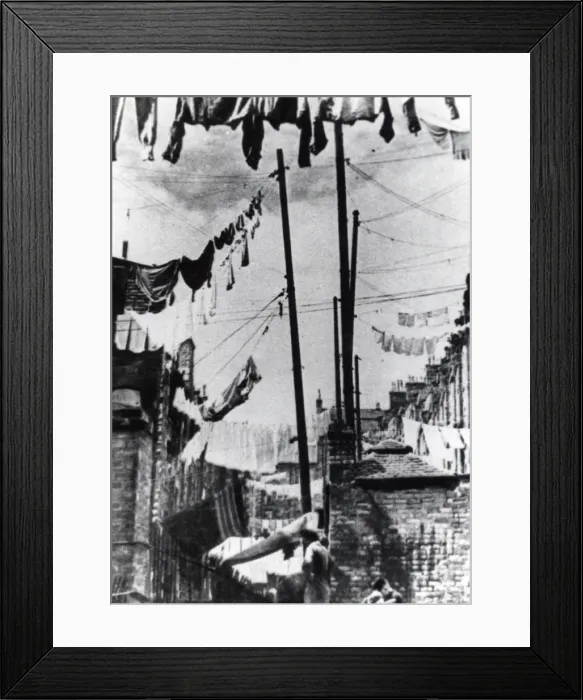 Framed Print : Washing lines and terraced housing, South Wales Framed Print : Washing lines and terraced housing, South Wales