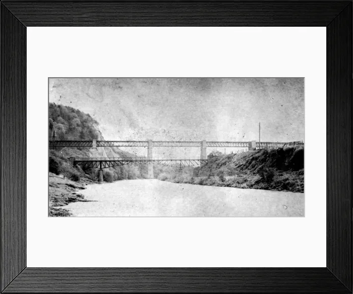 Framed Print : Taffs Well Viaduct, near Cardiff, Glamorgan, South Wales Framed Print : Taffs Well Viaduct, near Cardiff, Glamorgan, South Wales