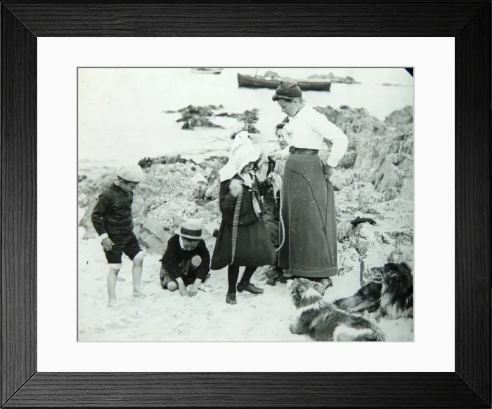 Framed Print : Family at the beach in Pembrokeshire, South Wales Framed Print : Family at the beach in Pembrokeshire, South Wales