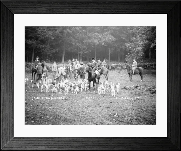 Framed Print : The Crickhowell Harriers, Crickhowell, Powys, Mid Wales Framed Print : The Crickhowell Harriers, Crickhowell, Powys, Mid Wales
