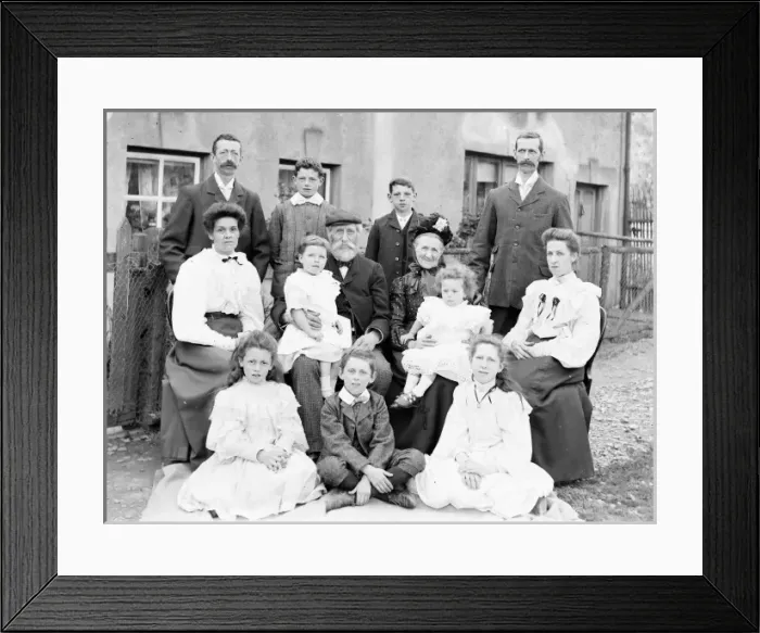 Framed Print : Family group of thirteen, Mid Wales Framed Print : Family group of thirteen, Mid Wales