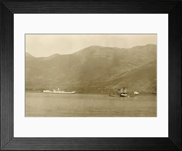 Framed Print : Royal Naval flying boat N. 185 Framed Print : Royal Naval flying boat N. 185