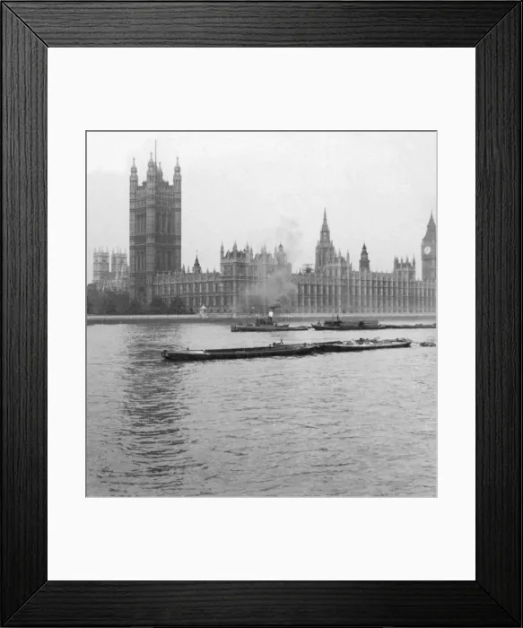 Framed Print : Houses of Parliament, London Framed Print : Houses of Parliament, London