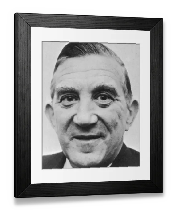 Framed Print : Sir David Hunt Framed Print : Sir David Hunt