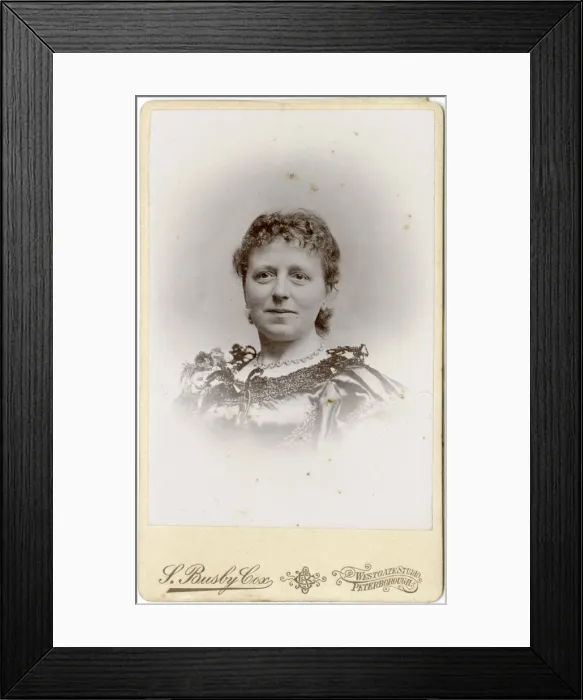 Framed Print : Victorian woman, head and shoulders portrait Framed Print : Victorian woman, head and shoulders portrait