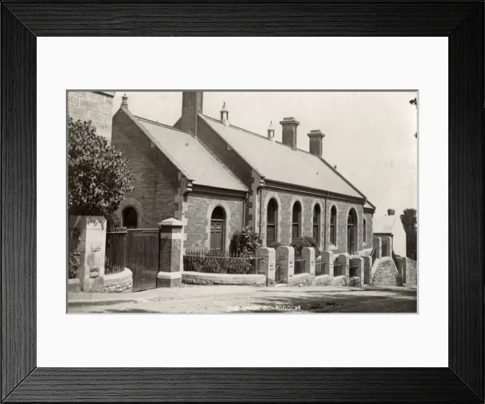 Framed Print : Guardians Board Room, Union Workhouse, Weymouth, Dorset Framed Print : Guardians Board Room, Union Workhouse, Weymouth, Dorset
