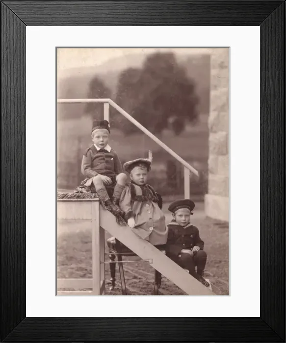 Framed Print : The Wales children, c. 1900 Framed Print : The Wales children, c. 1900