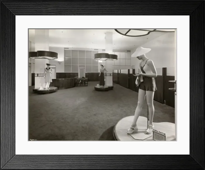 Framed Print : Enka Fashion showroom Framed Print : Enka Fashion showroom