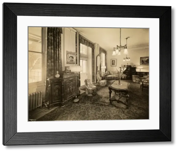 Framed Print : Homeless refuge in New York