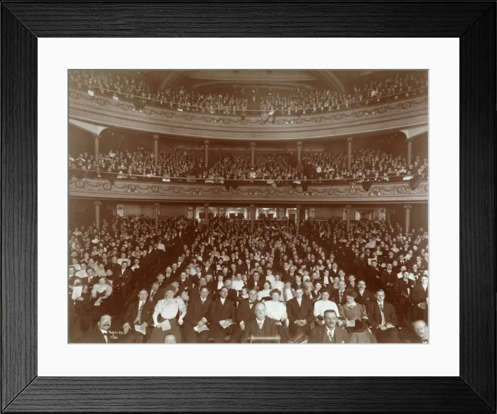 Framed Print : Theatre Audience in New York Framed Print : Theatre Audience in New York