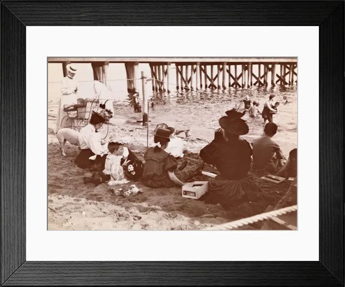 Framed Print : Midland Beach, Staten Island, New York Framed Print : Midland Beach, Staten Island, New York