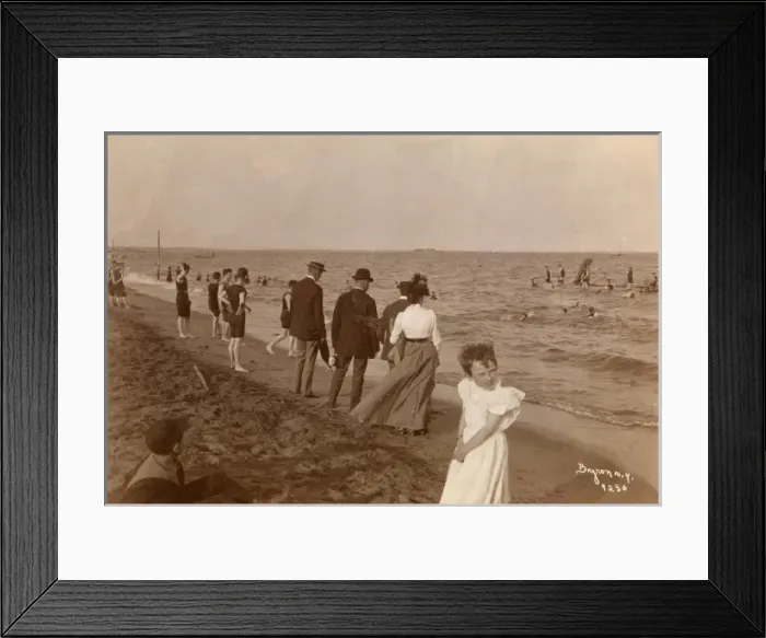 Framed Print : Midland Beach, Staten Island, New York Framed Print : Midland Beach, Staten Island, New York