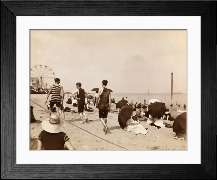 Framed Print : Midland Beach, Staten Island, New York Framed Print : Midland Beach, Staten Island, New York