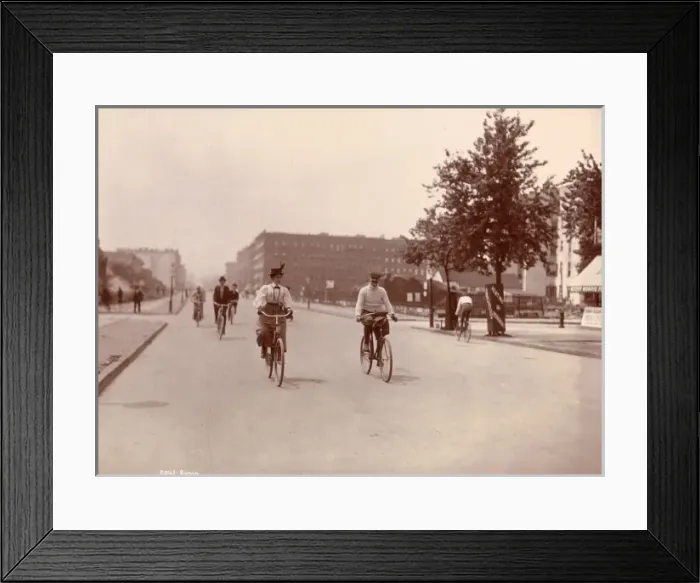 Framed Print : Cycling in New York Framed Print : Cycling in New York