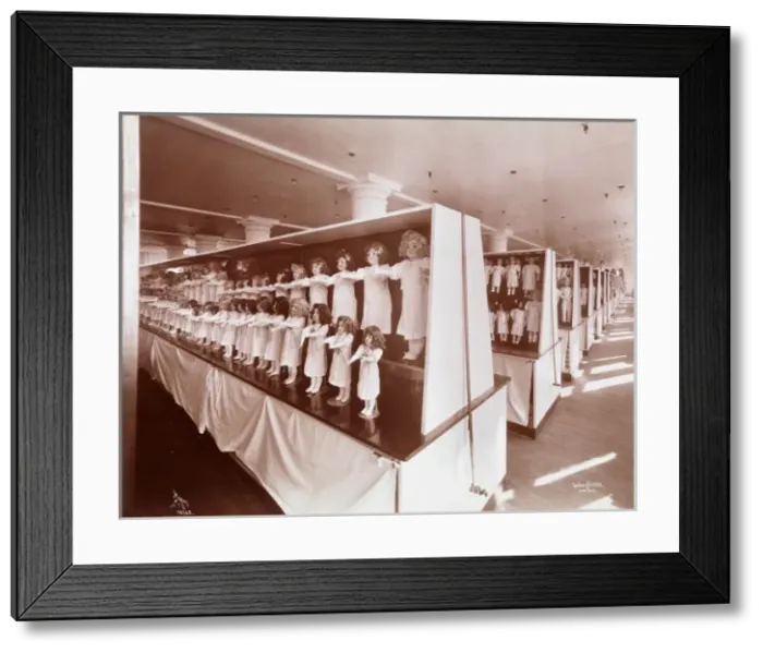 Framed Print : Borgfeldt Department Store, New York Framed Print : Borgfeldt Department Store, New York