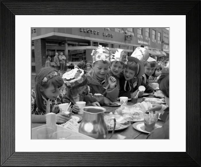 Framed Print : Picture No. 10493998 Framed Print : Picture No. 10493998