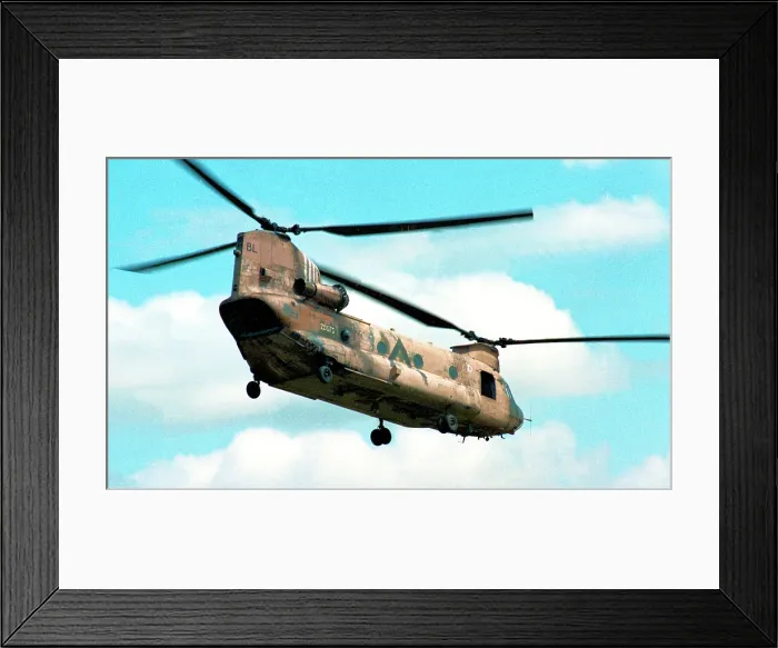 Framed Print : Boeing-Vertol Chinook HC.1 ZD575 Framed Print : Boeing-Vertol Chinook HC.1 ZD575
