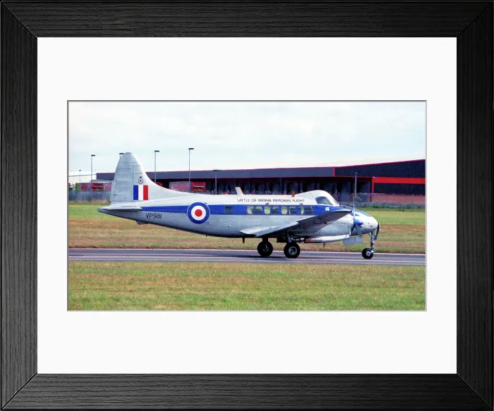 Framed Print : de Havilland Devon C.2 VP981 Framed Print : de Havilland Devon C.2 VP981