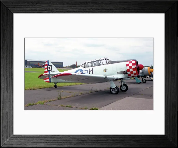 Framed Print : North American AT-6D Texan G-ELMH Framed Print : North American AT-6D Texan G-ELMH