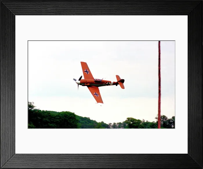 Framed Print : Messerschmitt Bf 109G G-USTV - RN228 Framed Print : Messerschmitt Bf 109G G-USTV - RN228