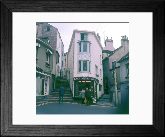 Framed Print : Brixham, Devon - Ye Olde Coffin House Framed Print : Brixham, Devon - Ye Olde Coffin House