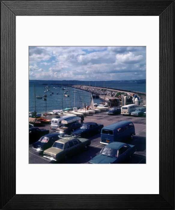 Framed Print : Brixham Breakwater, Brixham Harbour, Devon Framed Print : Brixham Breakwater, Brixham Harbour, Devon