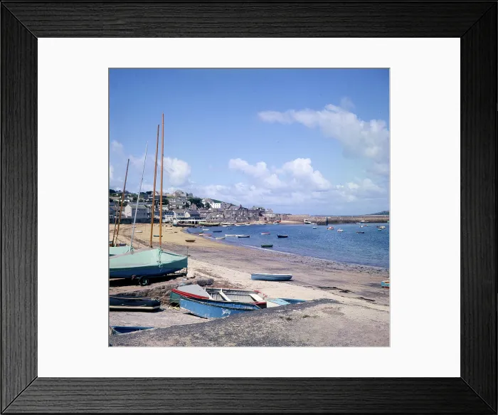 Framed Print : Hugh Town, St Mary's, Scilly Isles Framed Print : Hugh Town, St Mary's, Scilly Isles