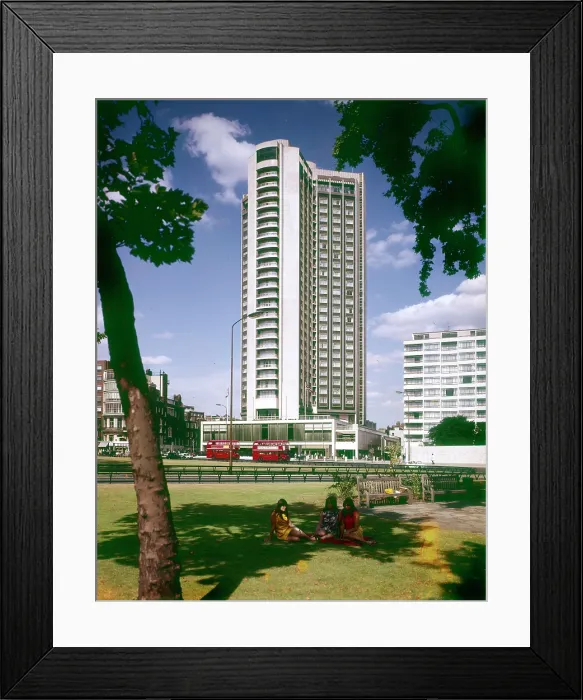 Framed Print : Hilton Hotel, London Date: circa 1960s Framed Print : Hilton Hotel, London Date: circa 1960s